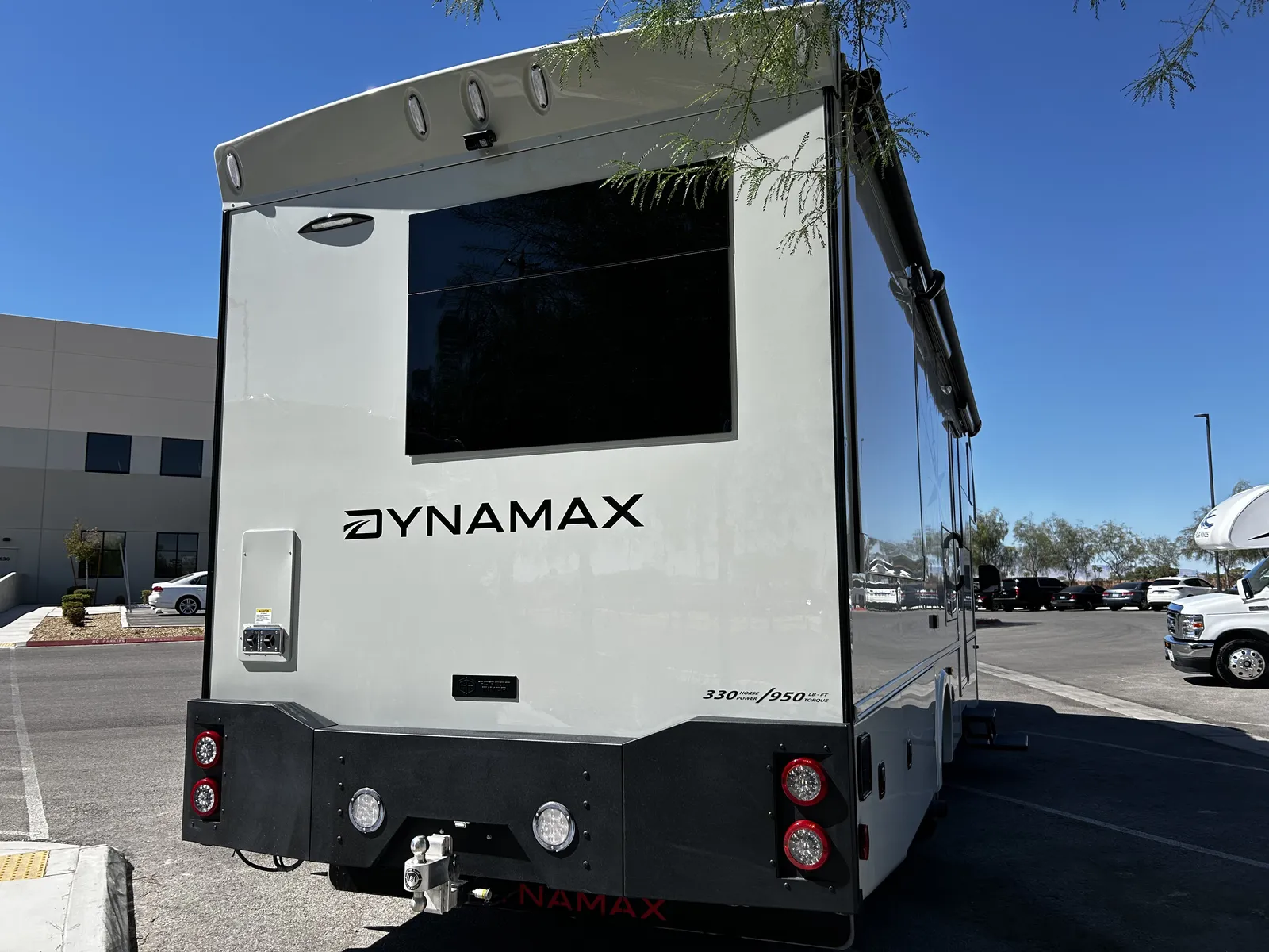 2027 Dynamax Isata 6 32KS Super C motorhome, photo 5 of 78